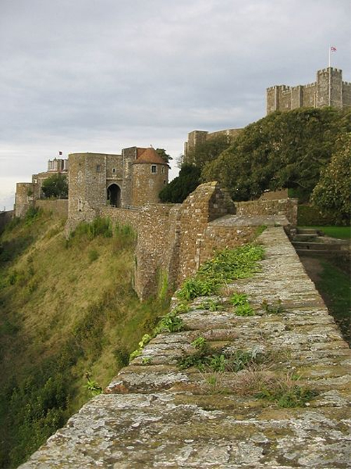 Dover Castle. Author: Michael Rowe.