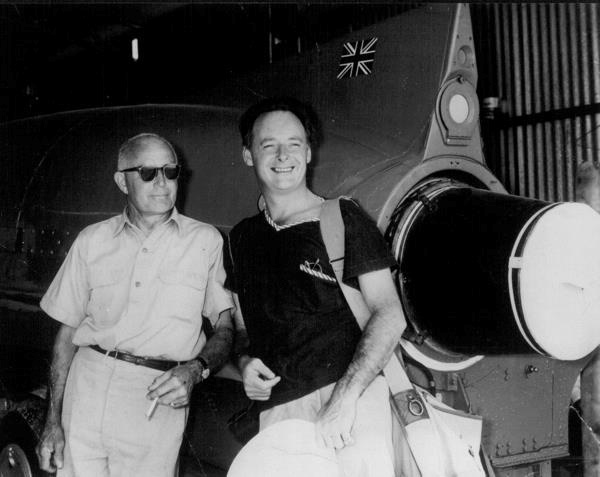 Donald Campbell & Leo Villa with Bluebird K7 in Australia in 1964