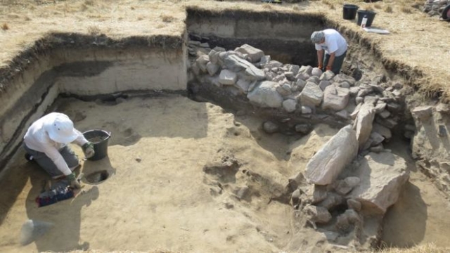 The archaeological dig at Longis. Image credit Philip De Jersey