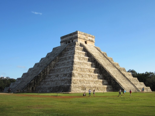 Chichen Itza - Flickr - davidstanleytravel 13168028764