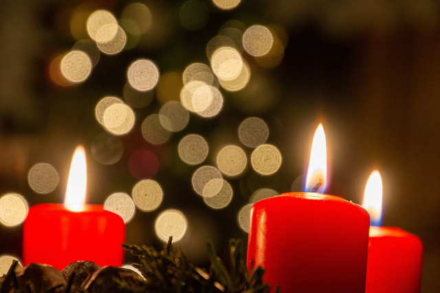 Christmas candle