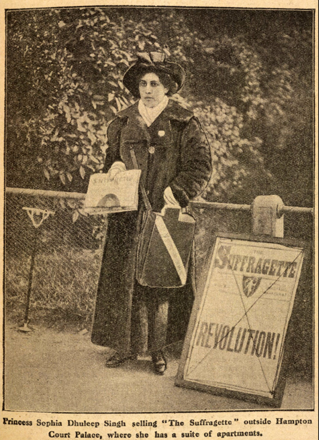 Princess Sophia Duleep Singh selling subscriptions for the Suffragette newspaper outside Hampton Court in London. Image: British Library