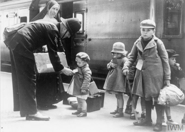 THE CIVILIAN EVACUATION SCHEME IN BRITAIN