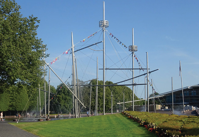 The masts of the Walfisch which arrived in the Gambia from Courounian Windau in 1652, now arranged as a fountain in Latvian Ventspils