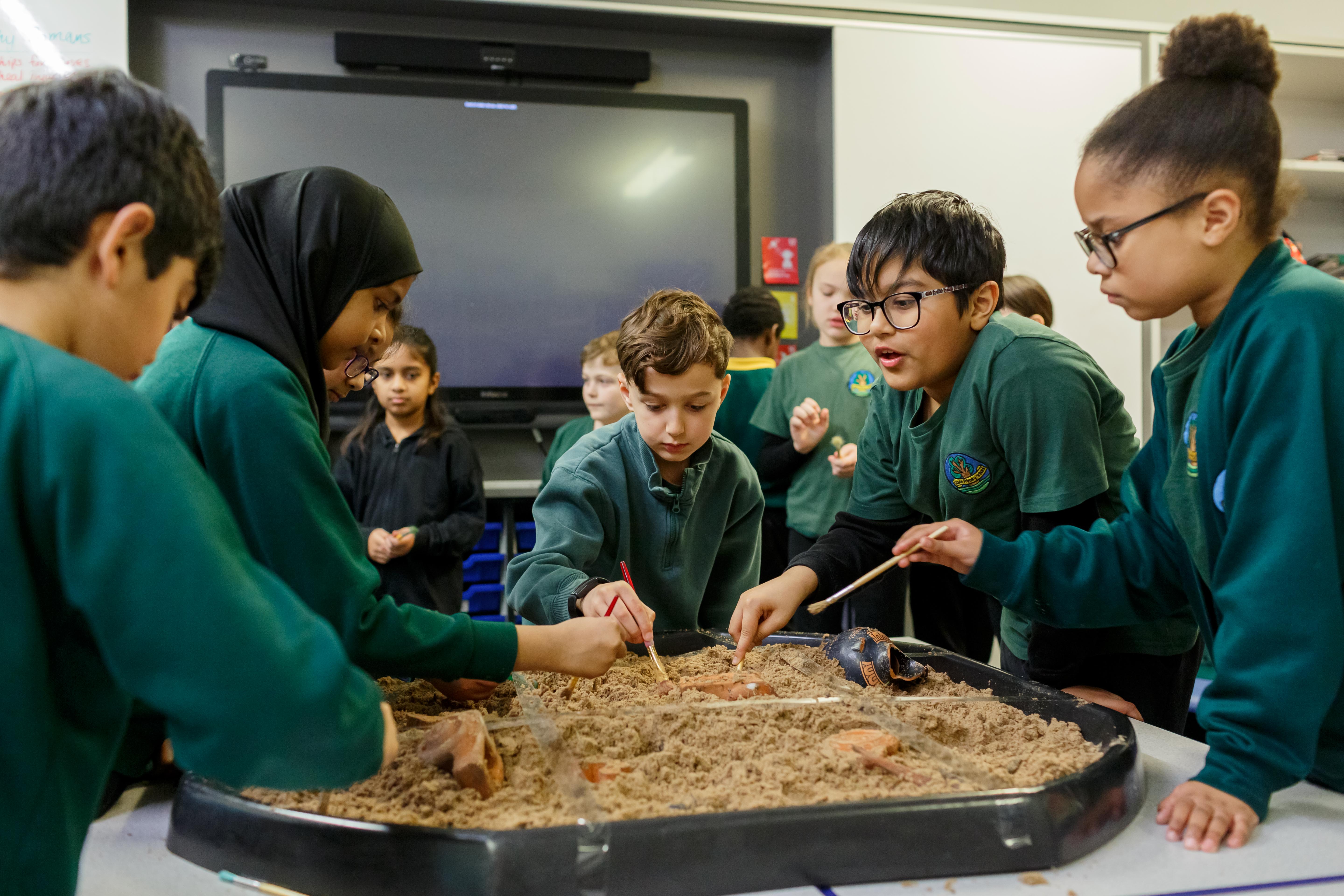 inar series Building and securing disciplinary thinking in primary